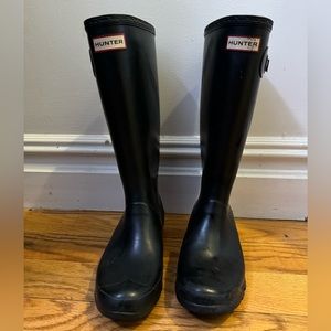 HUNTER rain boots